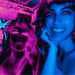 Meet your Posher, Genesis